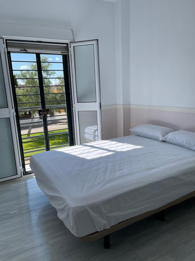 Exclusivo Chalet Sevilla. ¡Jardin & Cocina! Alcalá de Guadaira Exterior photo